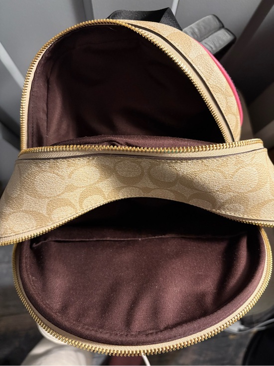 Coach Court Signature Backpack. Beige with Pink Leather Accents and Wristlet main image 9